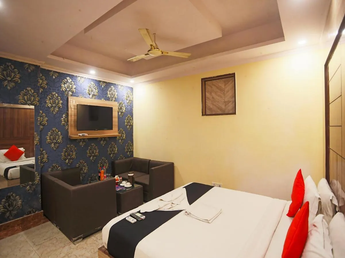 Hotel Luxury Stay New Delhi