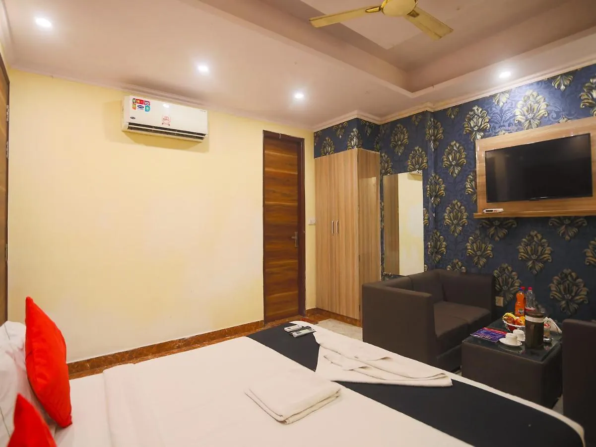 Hotel Luxury Stay New Delhi India